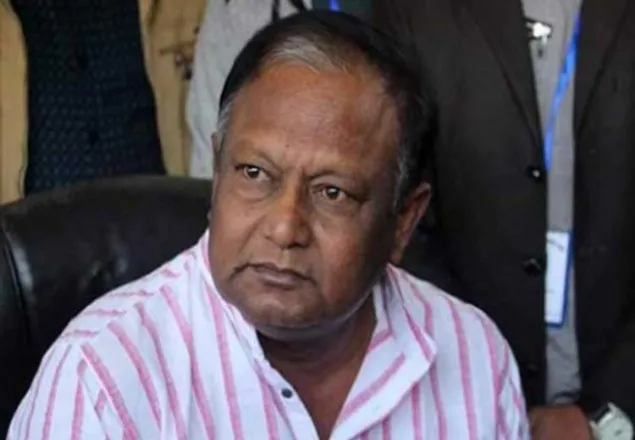 পেঁয়াজের ‘বিপদ’ থেকে শিক্ষা নিতে চান বাণিজ্যমন্ত্রী