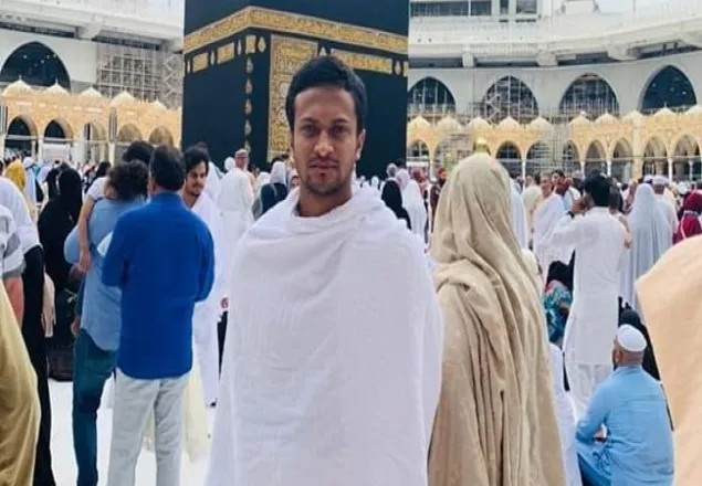ওমরাহ শেষে কলকাতায় সাকিব