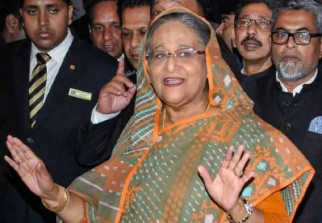 মিত্র হাসিনার শীতল অভ্যর্থনা, কাঠগড়ায় দিল্লি: আনন্দবাজার