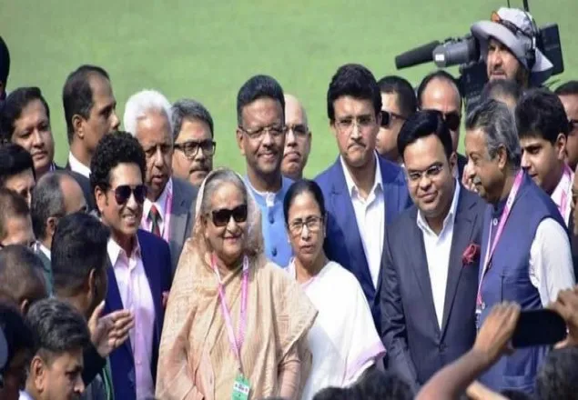 মোদী কি শেখ হাসিনাকে এড়িয়ে চলছে?