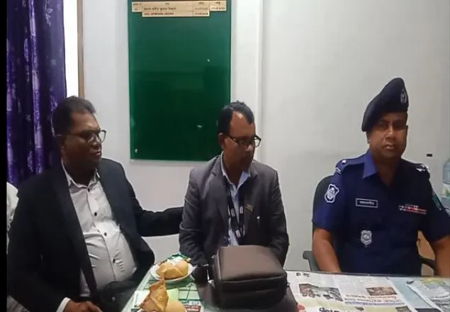 নড়াইলে সাংবাদিকদের সাথে নবাগত ওসির মতবিনিময়