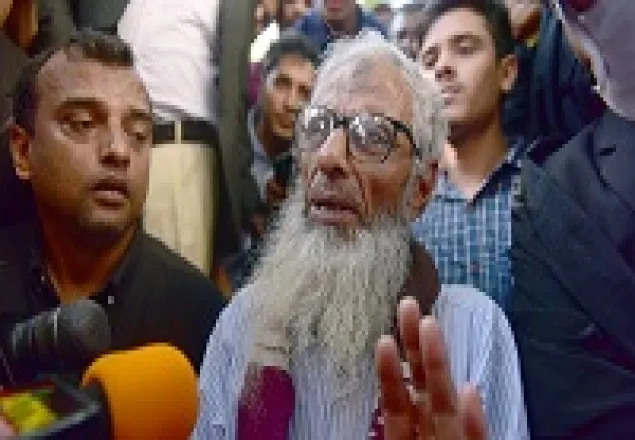 ছেলেকে নির্দোষ দাবি করলেন খালেদের বাবা