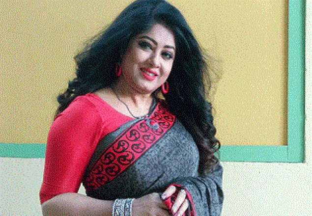 এবার নতুন রূপে আরজে মৌসুমী
