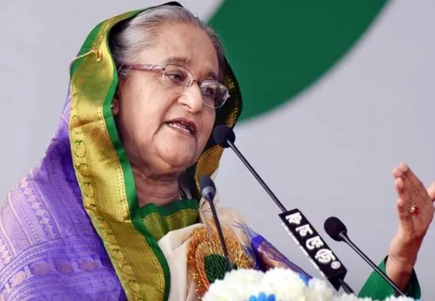 খালেদা জিয়ার সাজা নিয়ে অনেকে রাজনীতি করার চেষ্টা করছে: প্রধানমন্ত্রী