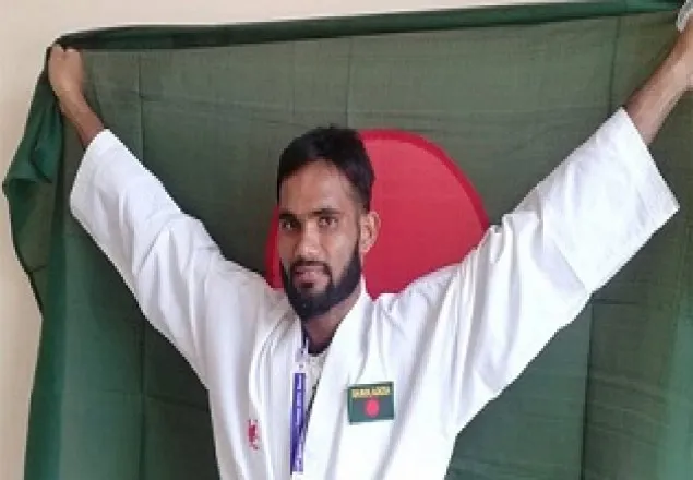 কারাতেতে স্বর্ণ জিতলেন আল আমিন