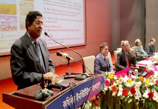 নগরায়ণে বছরে কৃষি জমি কমছে ৬৫ হাজার হেক্টর: কৃষিমন্ত্রী