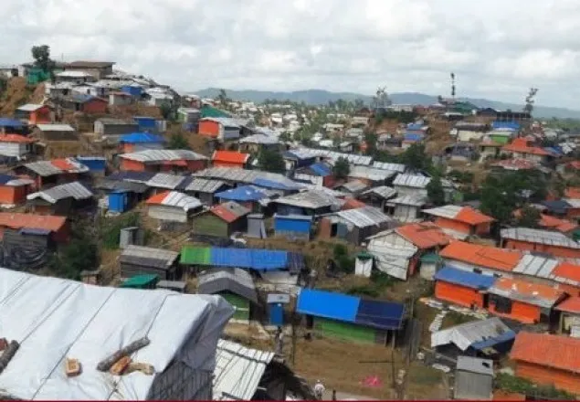 রোহিঙ্গা ক্যাম্পে গোলাগুলিতে নিহত ১