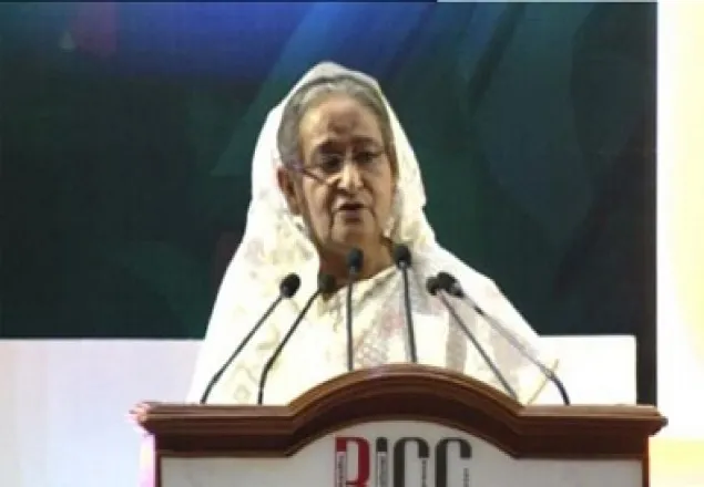  সুন্দর ও দেশ গঠনমূলক চলচ্চিত্র নির্মাণের আহ্বান প্রধানমন্ত্রীর