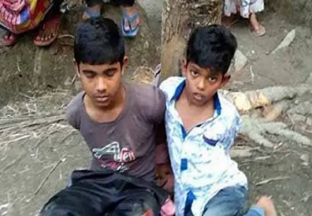 চুরির অভিযোগে গাছের সাথে বেঁধে ২ শিশুকে নির্যাতন