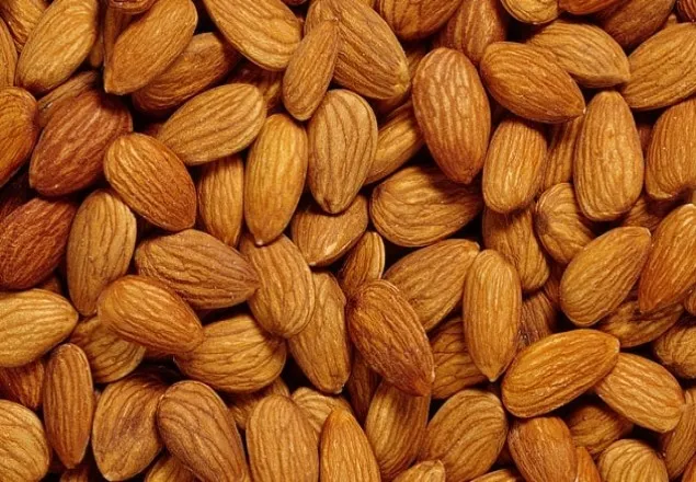 পেস্তা বাদামের উপকারিতা