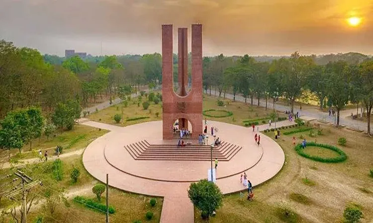 জাবির ১১ শিক্ষার্থীর বিরুদ্ধে র‌্যাগিংয়ের অভিযোগ