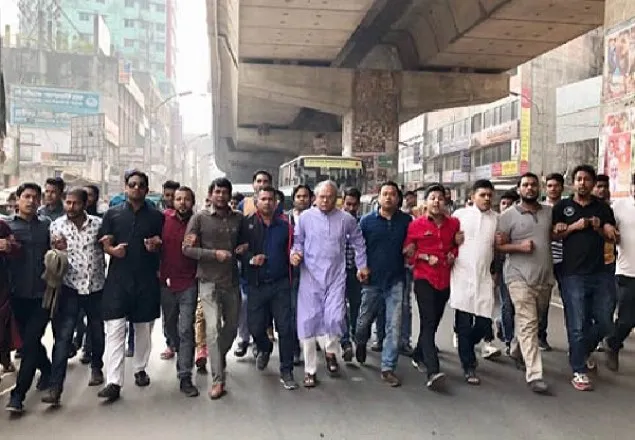 খালেদা জিয়ার মুক্তি দাবিতে রাজধানীতে রিজভীর নেতৃত্বে বিক্ষোভ মিছিল