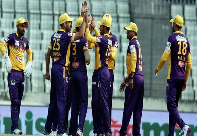 টস জিতে ফিল্ডিংয়ে রাজশাহী