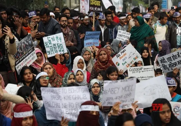 নতুন করে দিল্লির জামিয়াতেও বিক্ষোভ