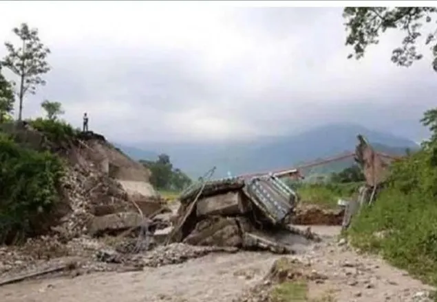 বুরুন্ডিতে ভূমিধসে নিহত ১৫