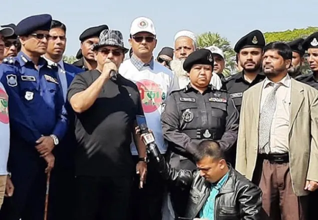 ‘উন্নয়নের অগ্রযাত্রা অব্যাহত রাখতে তিন অভিশাপ রুখে দিতে হবে’