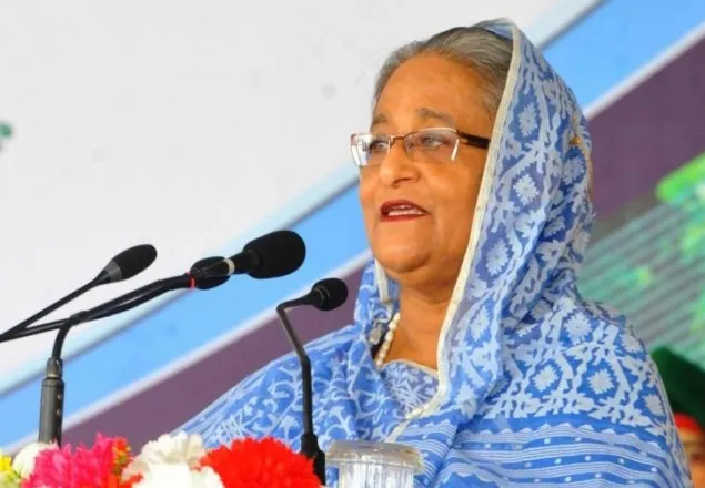 সশস্ত্র বাহিনীকে আরও আধুনিক করে গড়ে তুলতে চাই: প্রধানমন্ত্রী