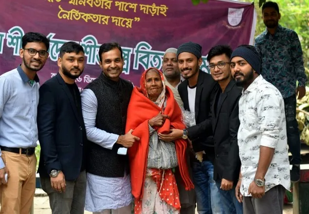 শীতার্তদের পাশে নটরডেমিয়ান সোসাইটি অব জগন্নাথ ইউনিভার্সিটি