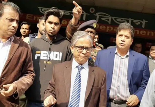 সে আমাদের মেয়ে, বিশ্ববিদ্যালয় পরিবার তার সঙ্গে আছে : ঢাবি ভিসি