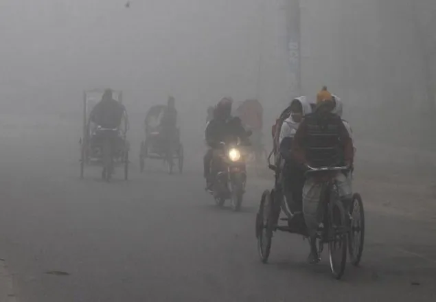 উত্তরাঞ্চলে তীব্র শীতে জনজীবন বিপর্যস্ত