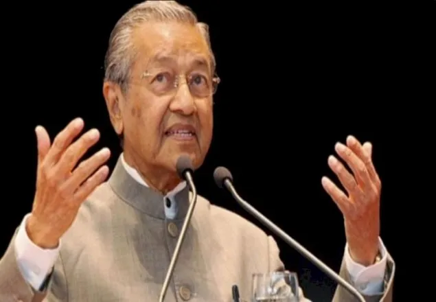 আমরা নিরাপদ নই,মুসলমানদের ঐক্যবদ্ধ হওয়ার এখনই সময়: মাহাথির