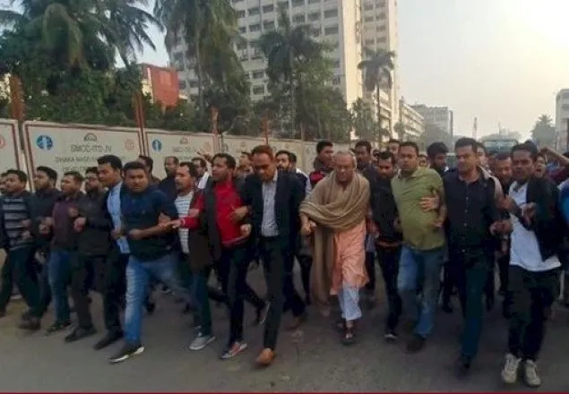 হারানো গণতন্ত্র ফিরে পেতে খালেদা জিয়ার মুক্তির বিকল্প নেই: রিজভী