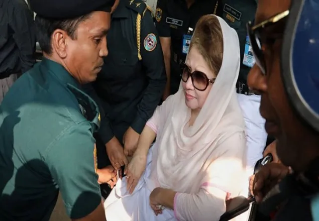 খালেদা জিয়ার বিরুদ্ধে অভিযোগ গঠনের শুনানি পেছাল