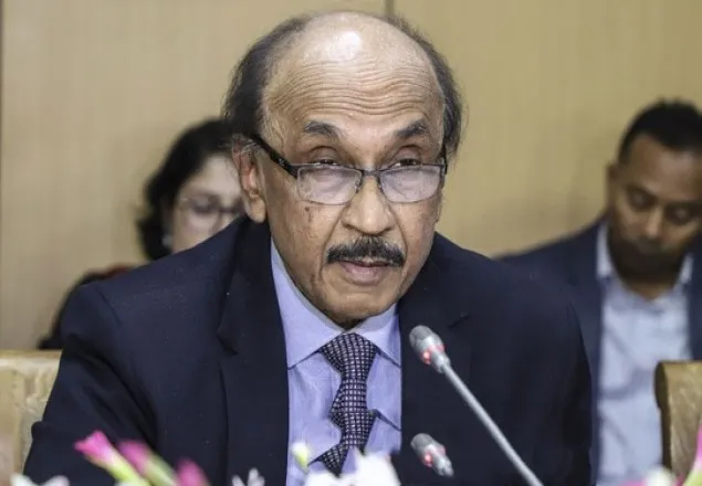 সিঙ্গেল ডিজিট সুদে ঋণ সুবিধার উদ্যোগ নিয়েছে সরকার: গভর্নর