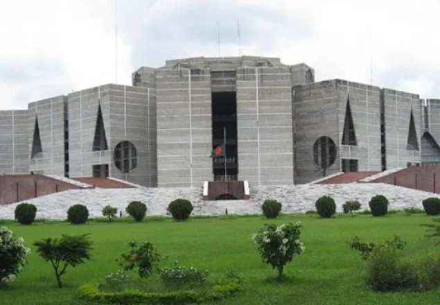 ধর্ষণকারীদের গুলি করে মেরে ফেলার দাবি