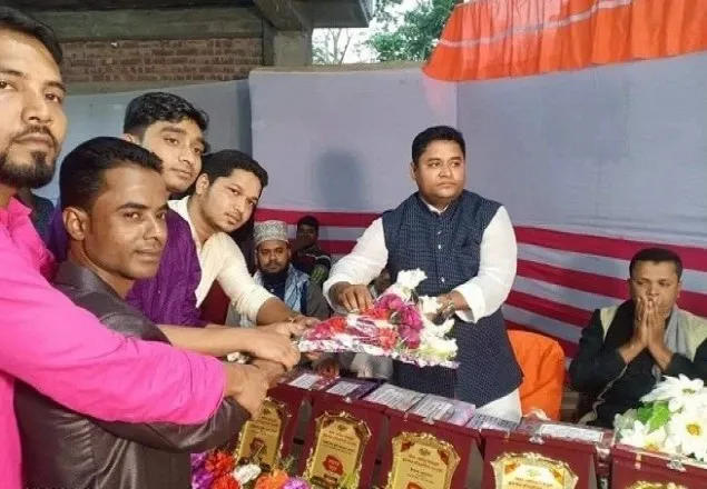 নোয়াখালীতে হিফজুল কুরআন প্রতিযোগিতা