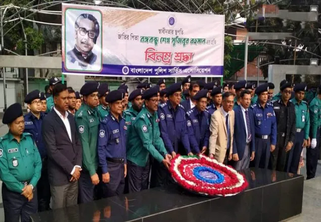 থানা হেফাজতে আসামির মৃত্যুর দায় এড়াতে পারে না পুলিশ
