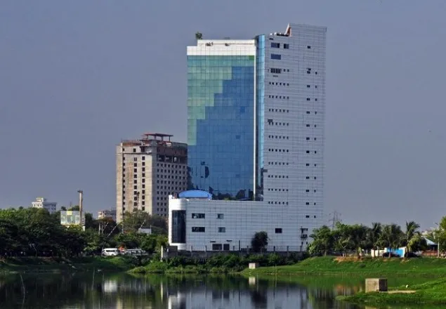বুধবার হাতিরঝিলের বিজিএমইএ ভবন ভাঙা হবে