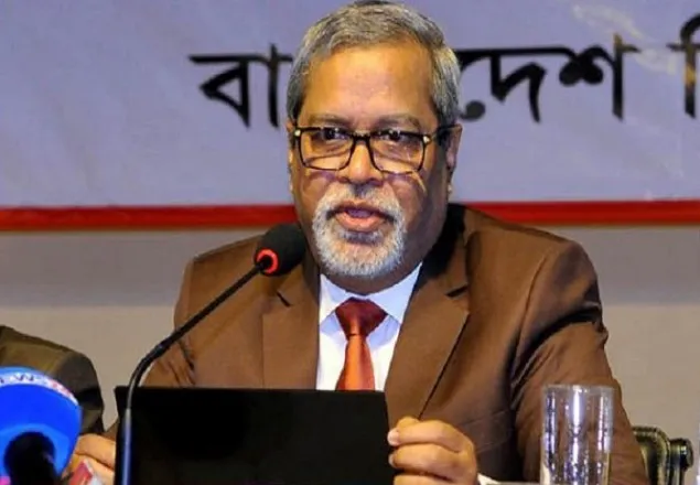 দায়িত্ব পালনে অবহেলা হলে কাউকে ছাড়বো না: সিইসি