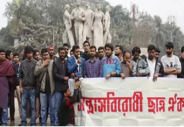 সময় থাকতে ছাত্রলীগের লাগামহীন গতি টেনে ধরুন: ভিপি নুর