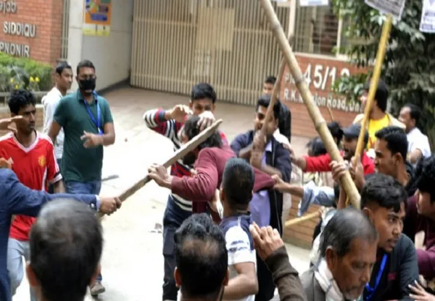 নির্বাচনী প্রচারণায় সংঘর্ষ: বিএনপির বিরুদ্ধে আ'লীগের মামলা