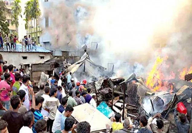 চট্টগ্রামের মির্জাপোল বস্তিতে ফের আগুন
