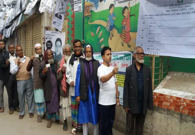 দুই সিটি নির্বাচনে ভোটের লড়াই শুরু