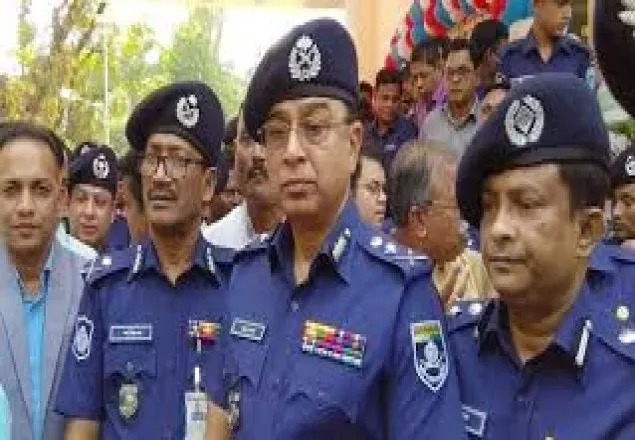 সাংবাদিকের ওপর হামলাকারীদের বিরুদ্ধে কঠোর ব্যবস্থা : আইজিপি