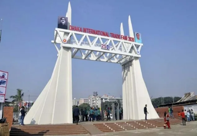 ২ দিন বন্ধ থাকার পর খুললো বাণিজ্য মেলা