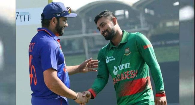 টসে জিতে ফিল্ডিংয়ে বাংলাদেশ