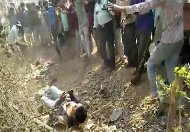 পাওনাদারকে ছেলেধরা সাজিয়ে পিটিয়ে হত্যা