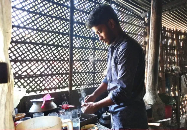 জাবিতে ভর্তি অনিশ্চিত হোটেল শ্রমিক শাকিলের