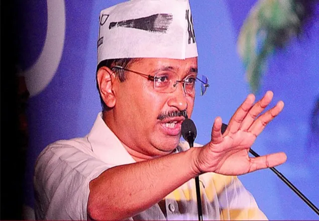 দিল্লিতে ভরাডুবির পথে বিজেপি