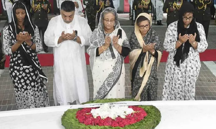 PM Hasina pays homage to Bangabandhu in Tungipara