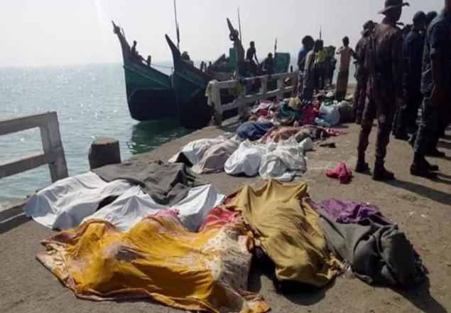 সেন্টমার্টিনে ট্রলারডুবি : ১৫ রোহিঙ্গার লাশ উদ্ধার