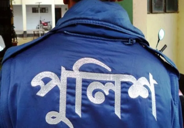 এক চোর ধরতে তিন এসআই আহত