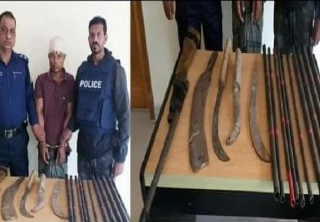 তজুমদ্দিনের চর থেকে জলদস্যুর অস্ত্র উদ্ধার