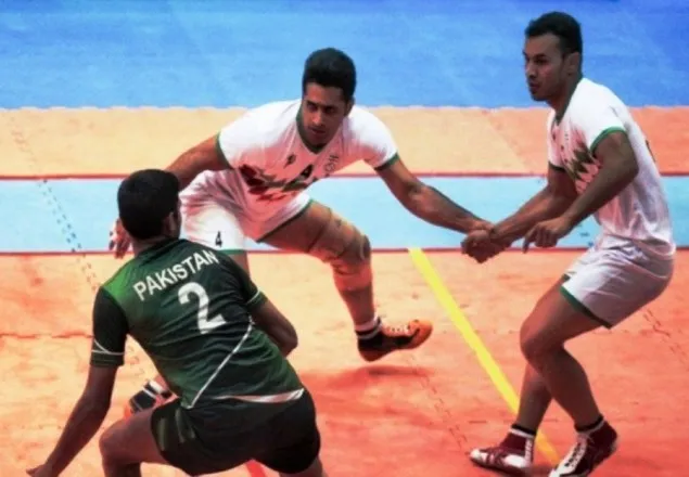 ভারত রাজনীতির সঙ্গে খেলাকে গুলিয়ে ফেলছে: পাকিস্তান