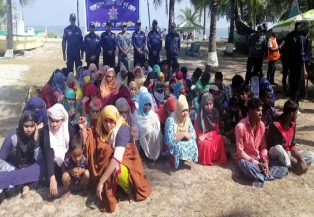 রোহিঙ্গা বোঝাই ট্রলারডুবির ঘটনায় আটক ৮
