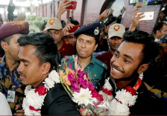 ‘এটা সত্যি অসাধারণ মুহূর্ত’